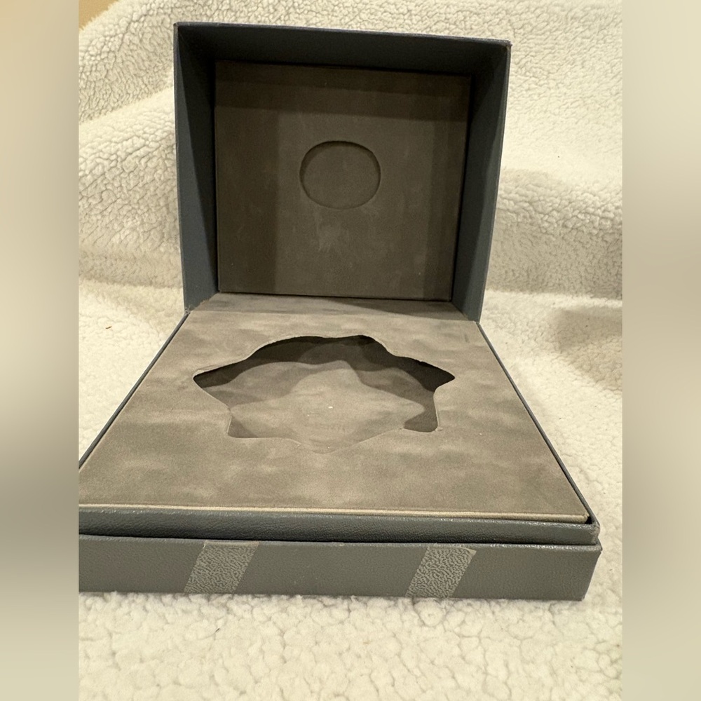 Lalique Crystal Samoa Perfume Bottle Box